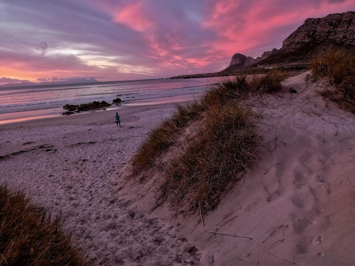 Beachcomber Overnight Stay Pringle Bay - Not Self-Catering ภายนอก รูปภาพ